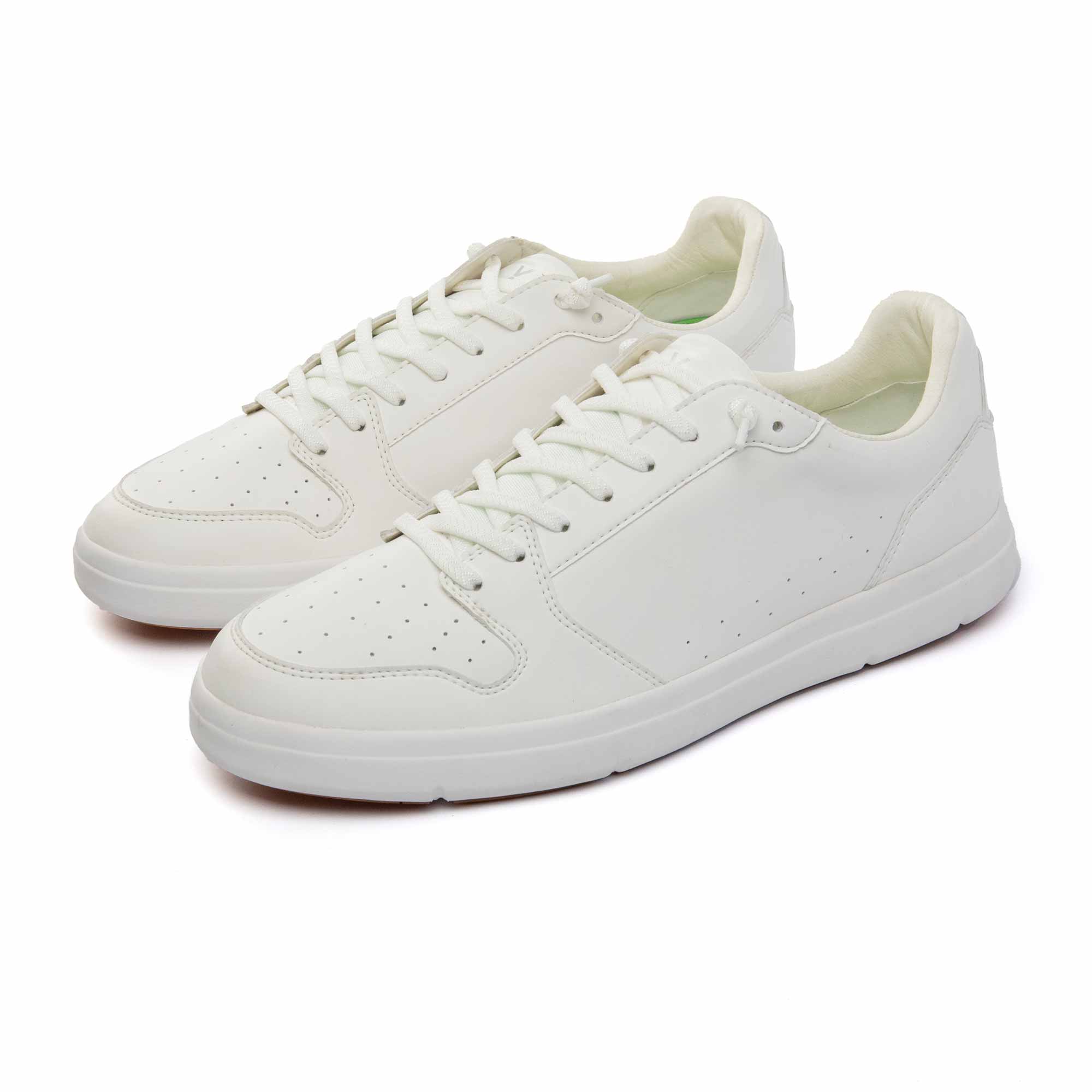Sneaker COURT V Herren white Komfort by VADO - 45-Grad-Ansicht