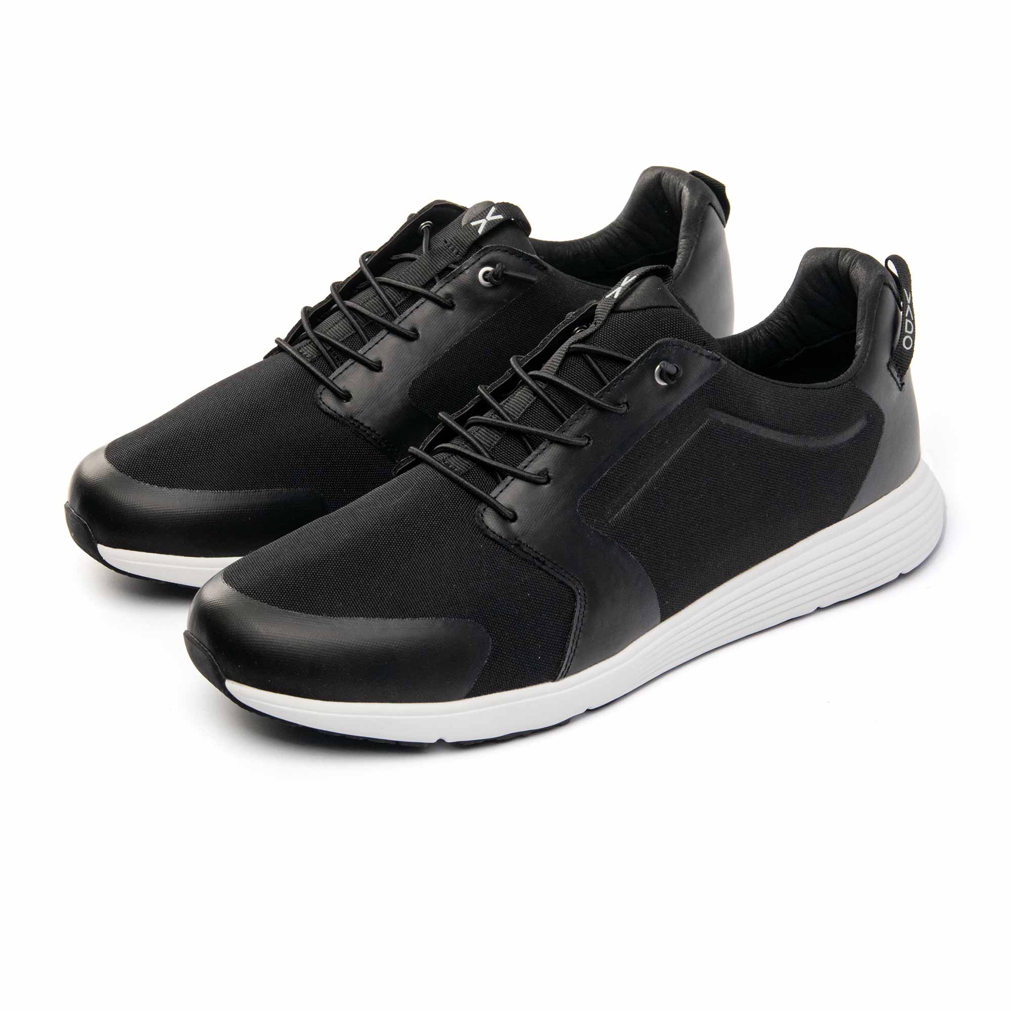 VADO Herren Sneaker TRAINER I black sportlich funktional 45-Grad-Ansicht
