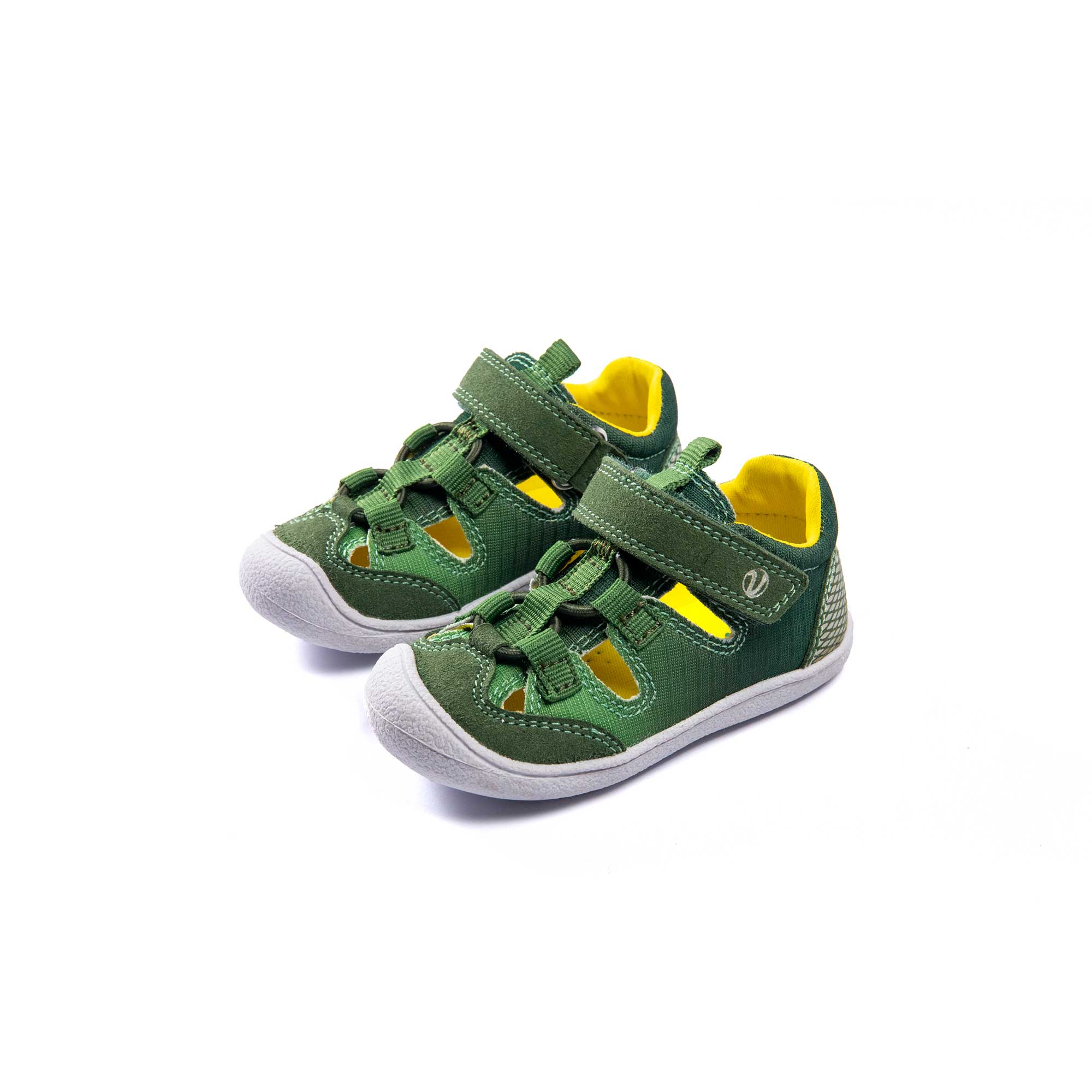 VADO Lauflern Sandale BEACH Elastic grün 45-Grad-Ansicht