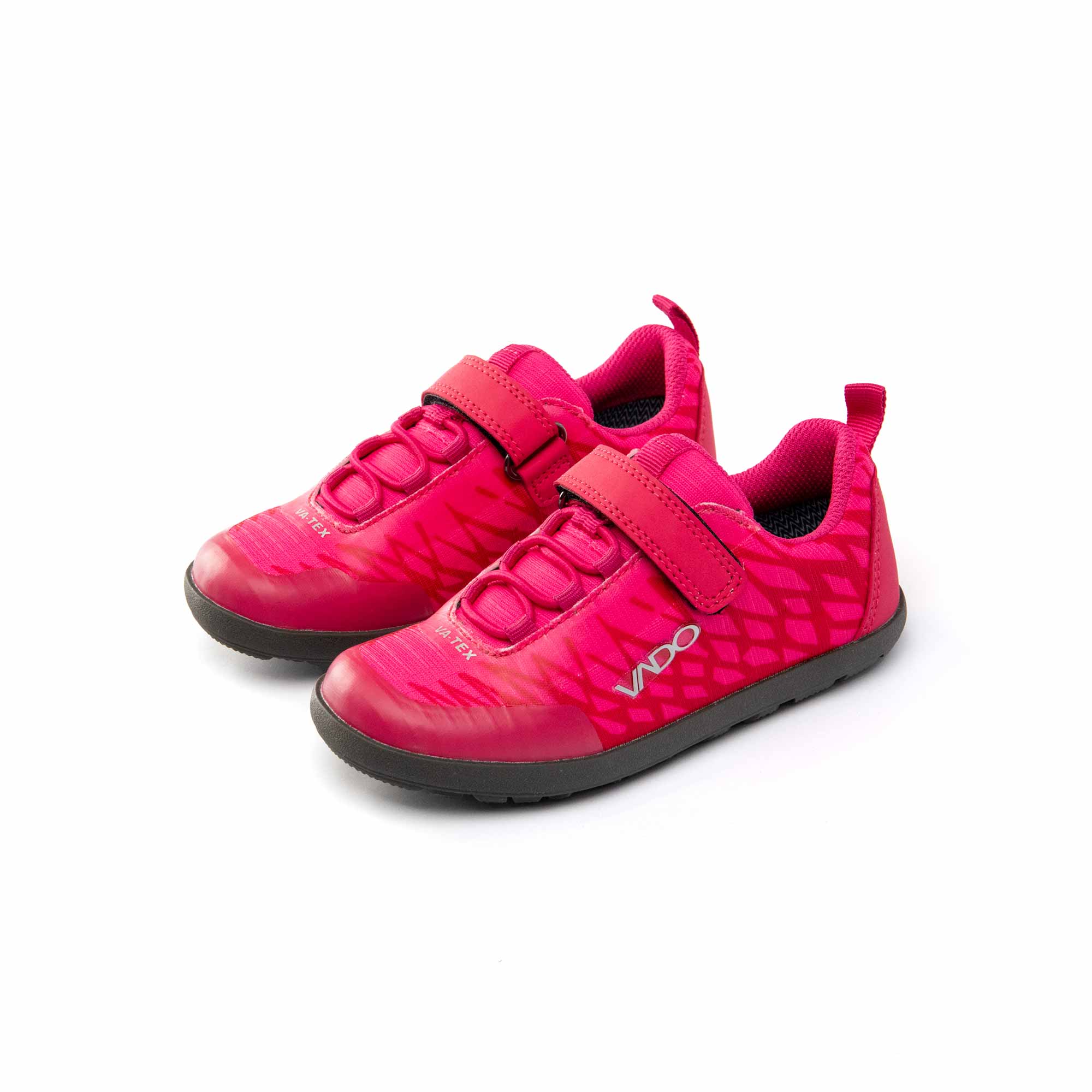 VADO Mädchen Barfußschuh BAREFOOT Lo Elastic Vatex pink 45-Grad-Ansicht