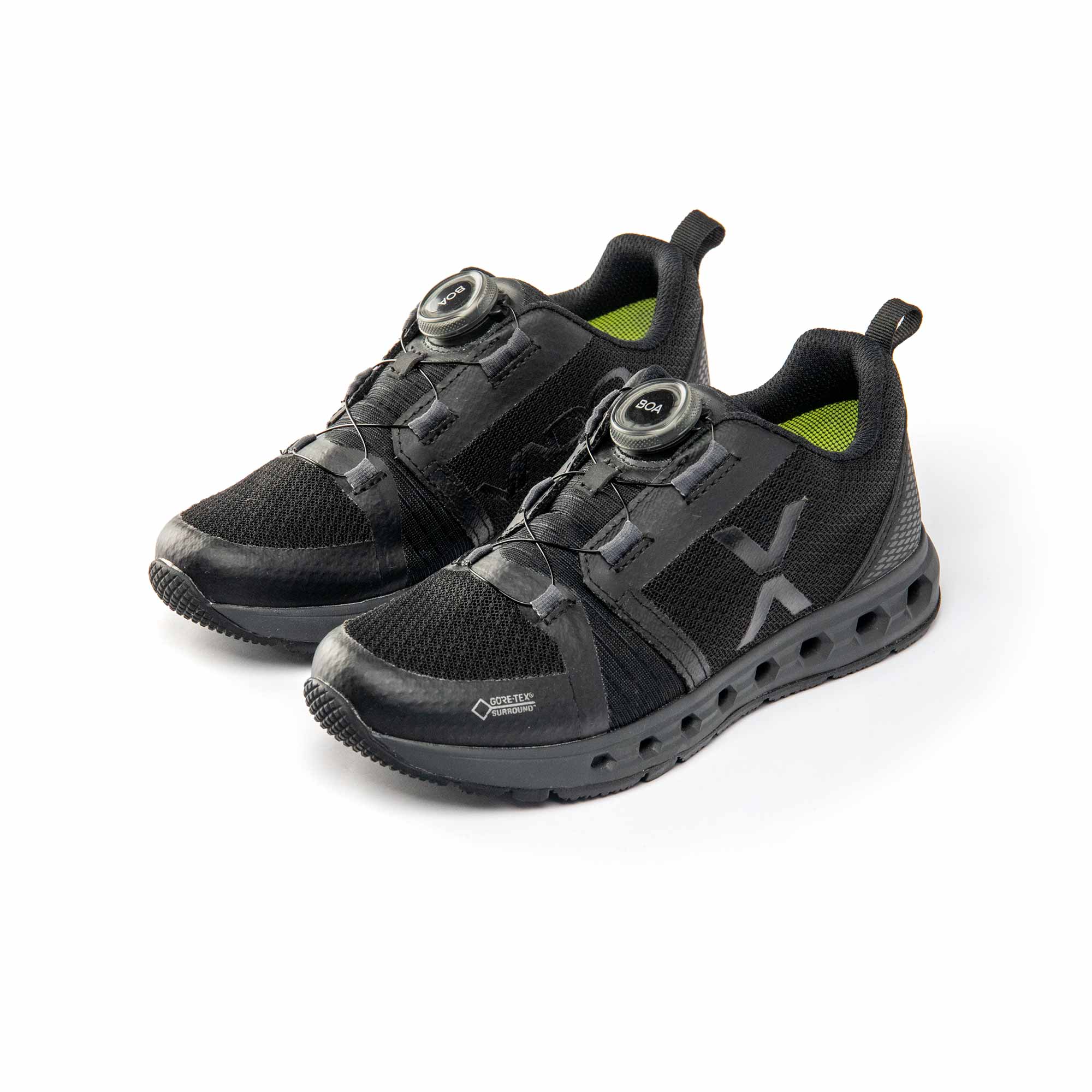 VADO Kinder Sneaker atmungsaktiv AIR Lo BOA GTX Surround black 45-Grad-Ansicht